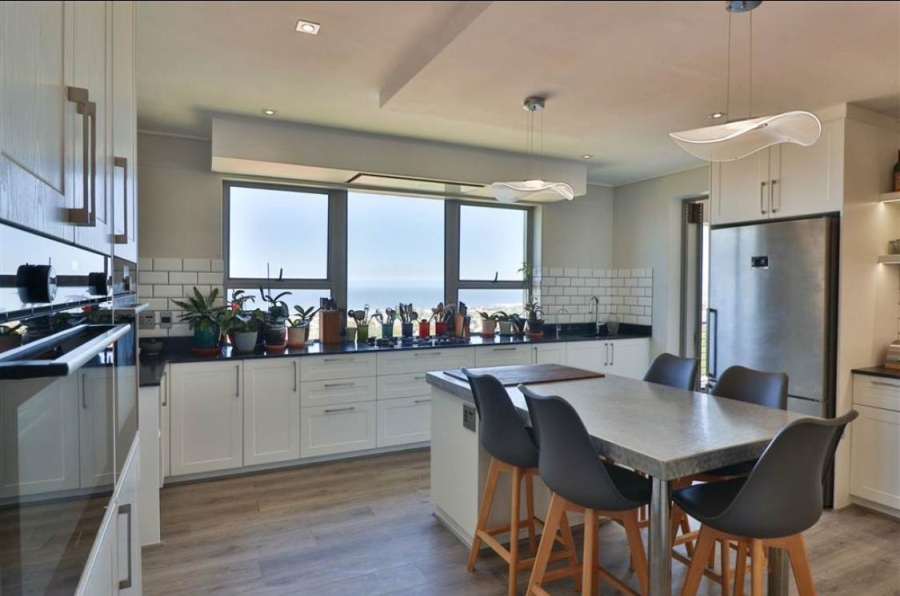 4 Bedroom Property for Sale in Berghof Western Cape